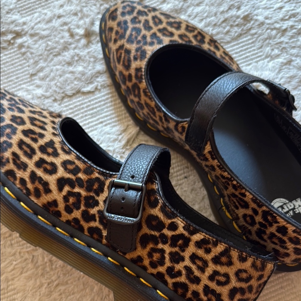 Dr. Martens Elphie Leopard Mary Janes - Picture 7 of 7